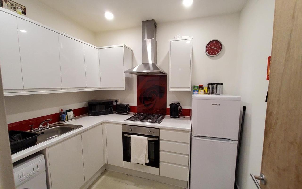 Leith Spectacular Apartment By Sensational Stay Short Lets & Serviced Accommodation With 6 Separate Beds & 2 Baths エディンバラ エクステリア 写真